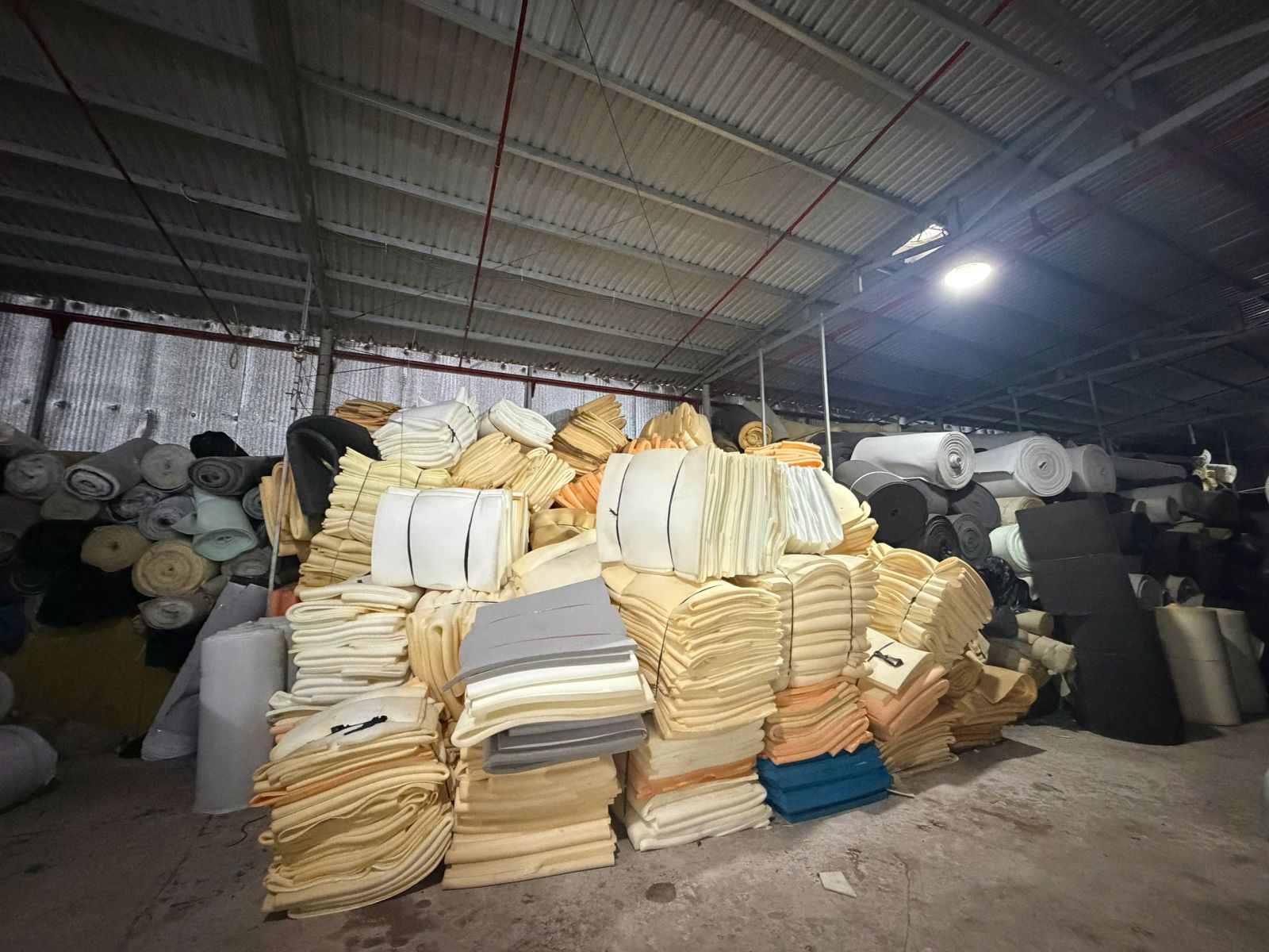 Mút PU phục vụ Sofa